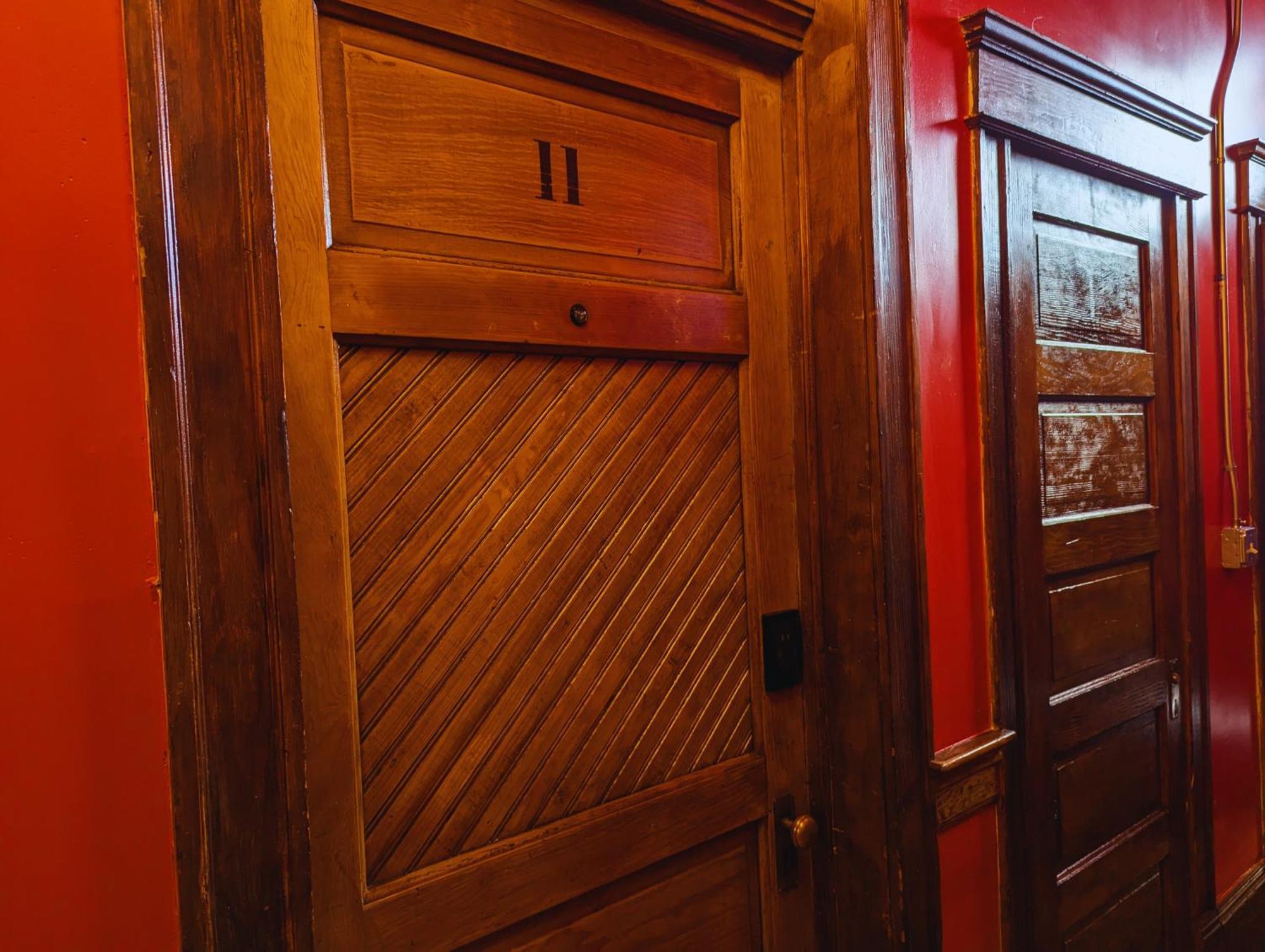 The Well Hotel & Taproom トリニダード エクステリア 写真