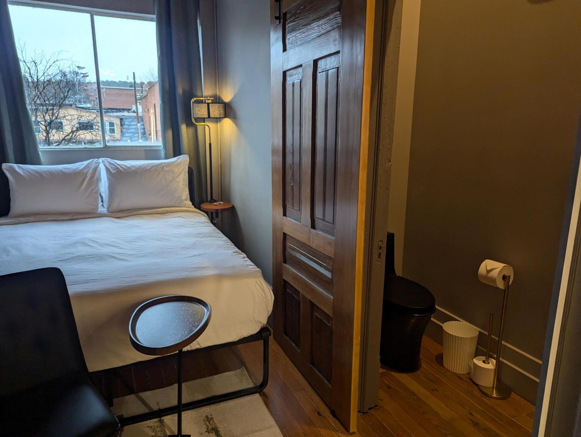 The Well Hotel & Taproom トリニダード エクステリア 写真